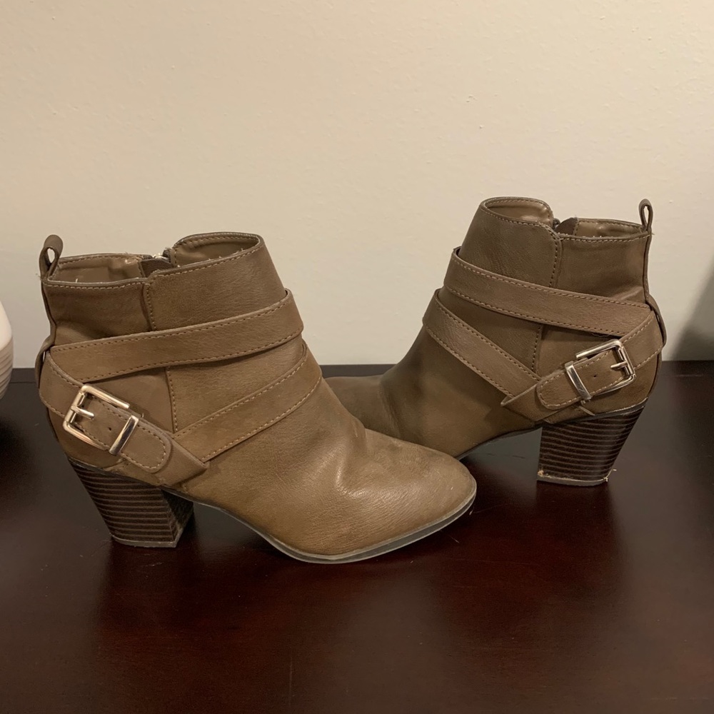 Express tan booties